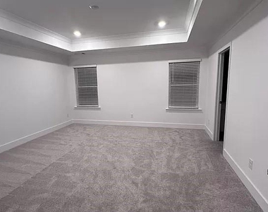 2780 Westgate Park Drive - Photo Thumbnail 13