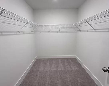 2780 Westgate Park Drive - Photo Thumbnail 12