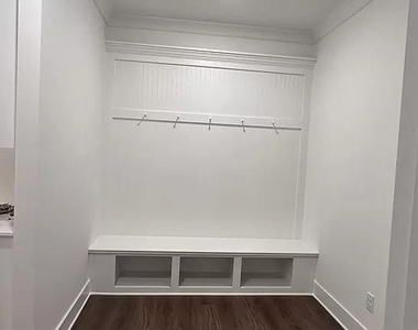 2780 Westgate Park Drive - Photo Thumbnail 17