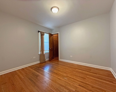 327 S Michigan Avenue - Photo Thumbnail 11