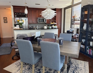 270 17th Street Nw - Photo Thumbnail 1