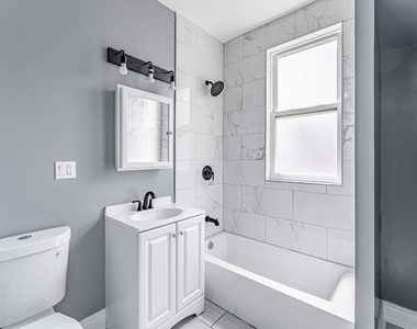 3535 W Walnut Street - Photo Thumbnail 13