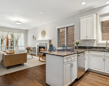 1411 N Mohawk Street - Photo Thumbnail 4