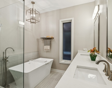 1411 N Mohawk Street - Photo Thumbnail 11