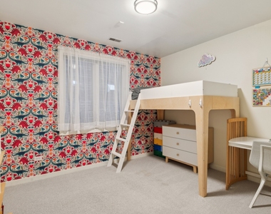 1411 N Mohawk Street - Photo Thumbnail 17