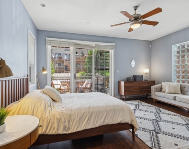 1411 N Mohawk Street - Photo Thumbnail 9