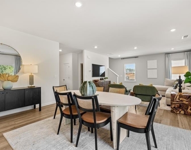 465 Madison Lakeview Drive - Photo Thumbnail 13