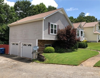 5955 Graywood Circle Se - Photo Thumbnail 1