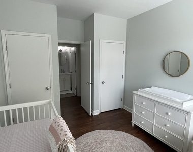 680 N Green Street - Photo Thumbnail 7