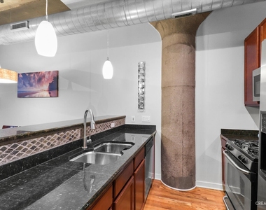 1111 W 15th Street - Photo Thumbnail 10