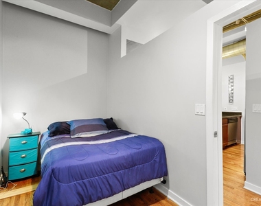 1111 W 15th Street - Photo Thumbnail 16