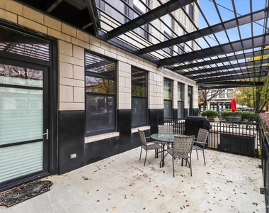1111 W 15th Street - Photo Thumbnail 3