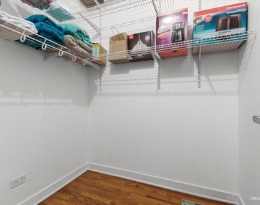 1111 W 15th Street - Photo Thumbnail 15