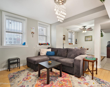 2118 W North Avenue - Photo Thumbnail 1