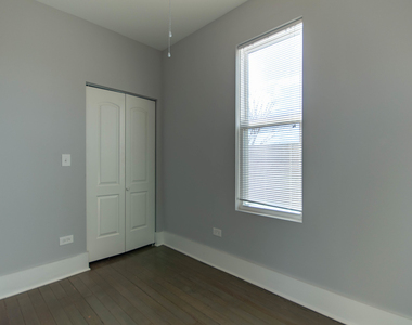 2117 W 18th Street - Photo Thumbnail 4