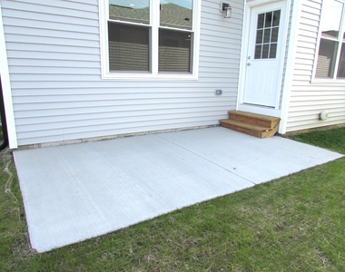958 Partridge Circle - Photo Thumbnail 17