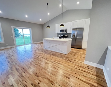 958 Partridge Circle - Photo Thumbnail 1