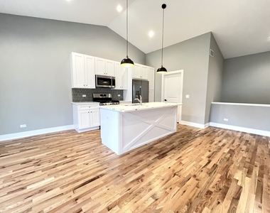 958 Partridge Circle - Photo Thumbnail 5