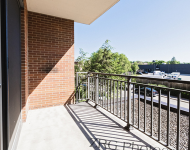 300 Anthony Avenue - Photo Thumbnail 20