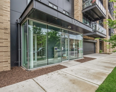 1701 W Webster Avenue - Photo Thumbnail 1