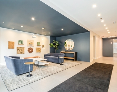 1701 W Webster Avenue - Photo Thumbnail 2
