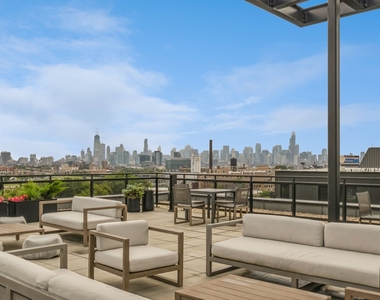 1701 W Webster Avenue - Photo Thumbnail 15
