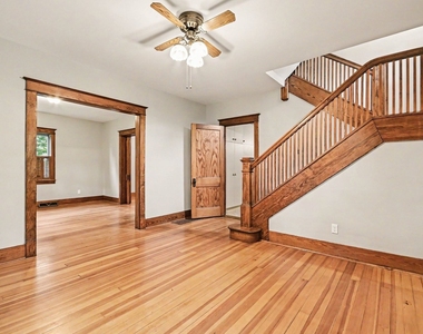12905 Cathy Lane - Photo Thumbnail 4