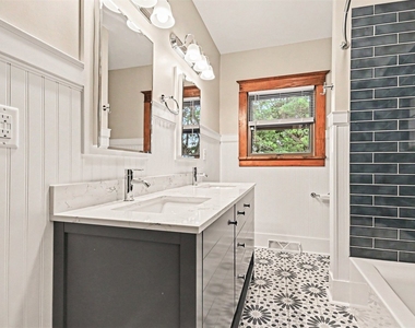12905 Cathy Lane - Photo Thumbnail 20