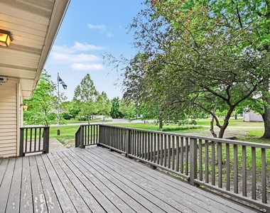12905 Cathy Lane - Photo Thumbnail 27