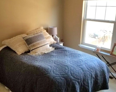 484 W Wood Street - Photo Thumbnail 12