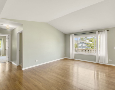 330 Wethington Drive - Photo Thumbnail 2