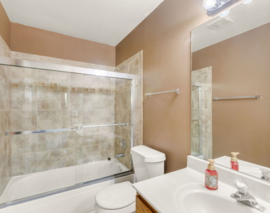330 Wethington Drive - Photo Thumbnail 12