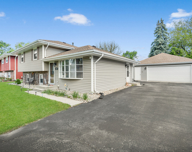 3641 Pandola Avenue - Photo Thumbnail 3