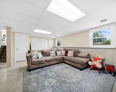 3641 Pandola Avenue - Photo Thumbnail 19