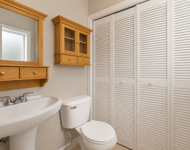 6847 Hawthorne Lane - Photo Thumbnail 12