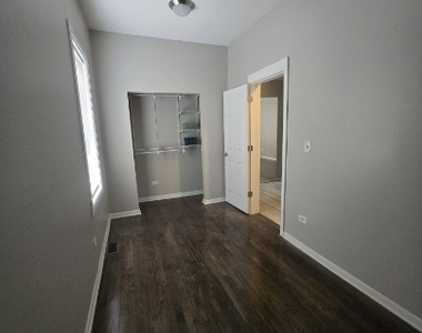 5244 S Ashland Avenue - Photo Thumbnail 5