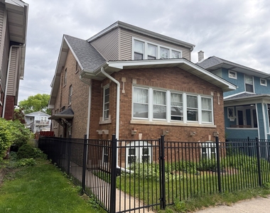 5828 W Berenice Avenue - Photo Thumbnail 1