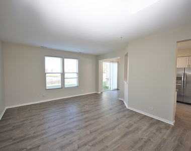 24854 W Gates Lane - Photo Thumbnail 3
