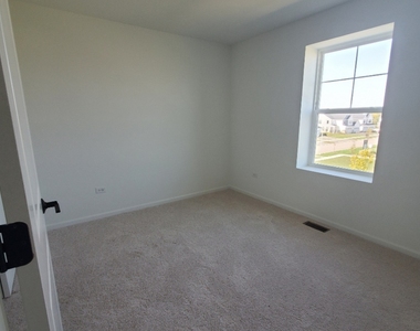 4499 Chelsea Manor Circle - Photo Thumbnail 10