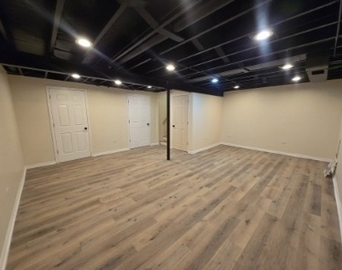 11575 S Racine Avenue - Photo Thumbnail 8