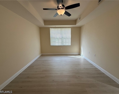 3968 Pomodoro Circle - Photo Thumbnail 5