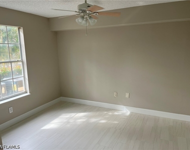 8735 River Homes Lane - Photo Thumbnail 21