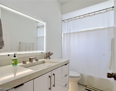 10735 San Tropez Circle - Photo Thumbnail 13
