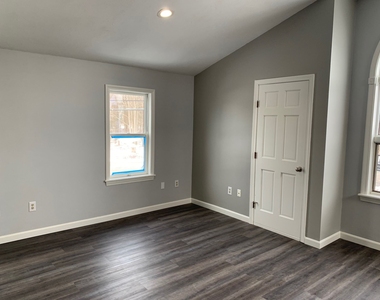 153 Lafayette - Photo Thumbnail 11