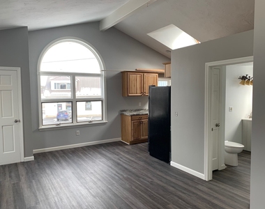 153 Lafayette - Photo Thumbnail 3