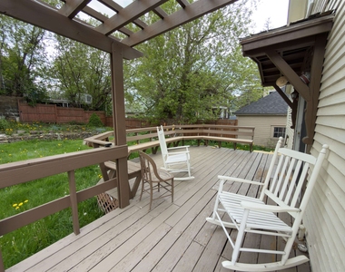 246 E Mason - Photo Thumbnail 26