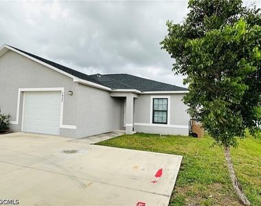 1027 Andalusia Boulevard - Photo Thumbnail 13