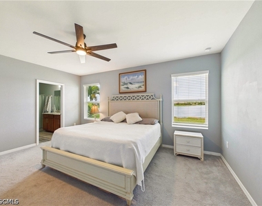3420 Cancun Court - Photo Thumbnail 13
