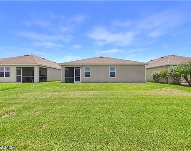 3420 Cancun Court - Photo Thumbnail 23