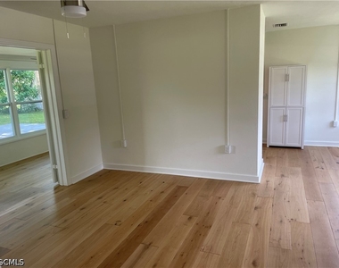 1442 Olmeda Way - Photo Thumbnail 7
